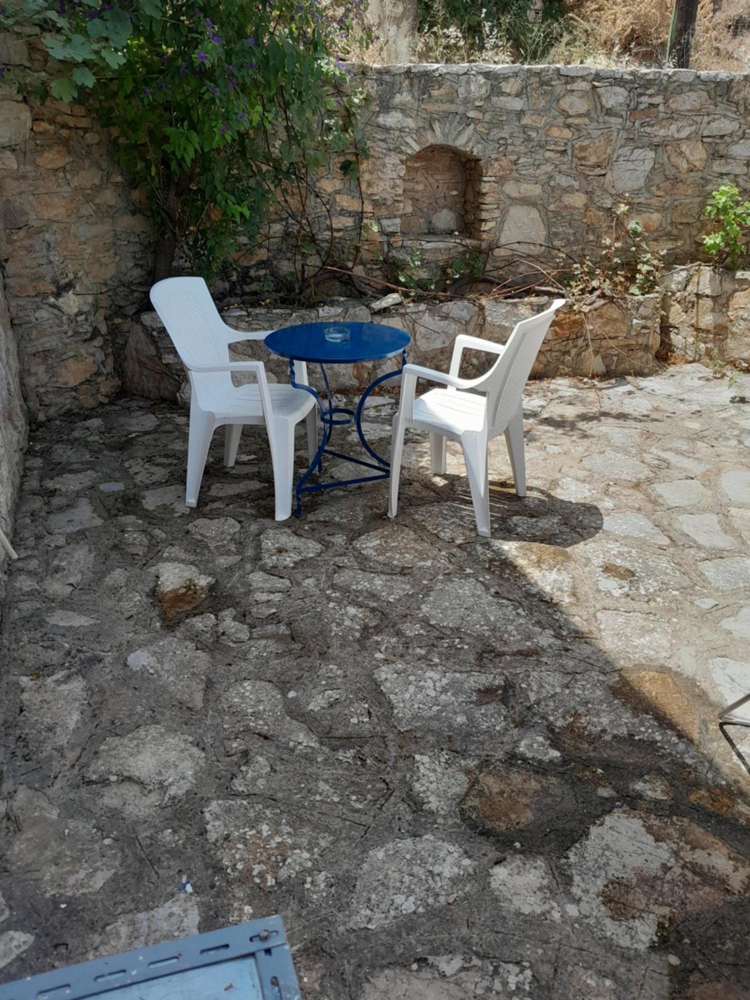 "Petrina" Sevasti Symi Studios Exterior photo